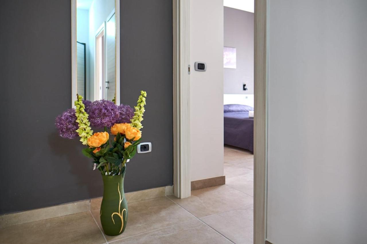 Bouganville House - Casa Vacanze Triparni Zewnętrze zdjęcie