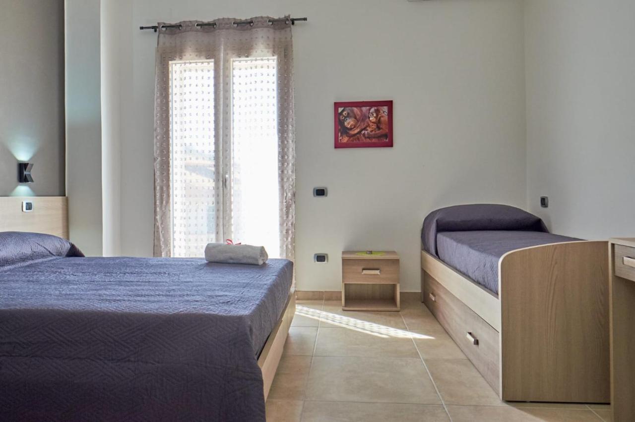 Bouganville House - Casa Vacanze Triparni Zewnętrze zdjęcie