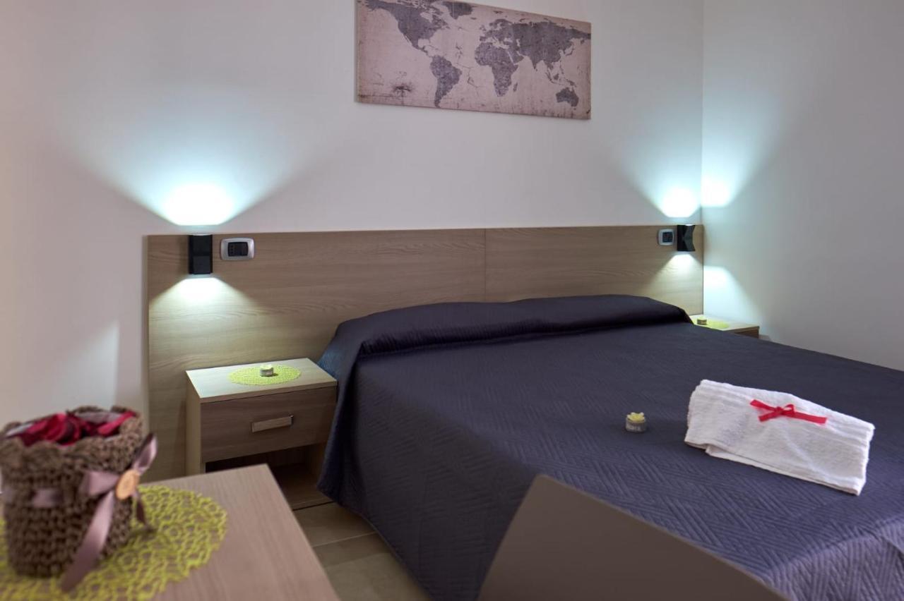 Bouganville House - Casa Vacanze Triparni Zewnętrze zdjęcie